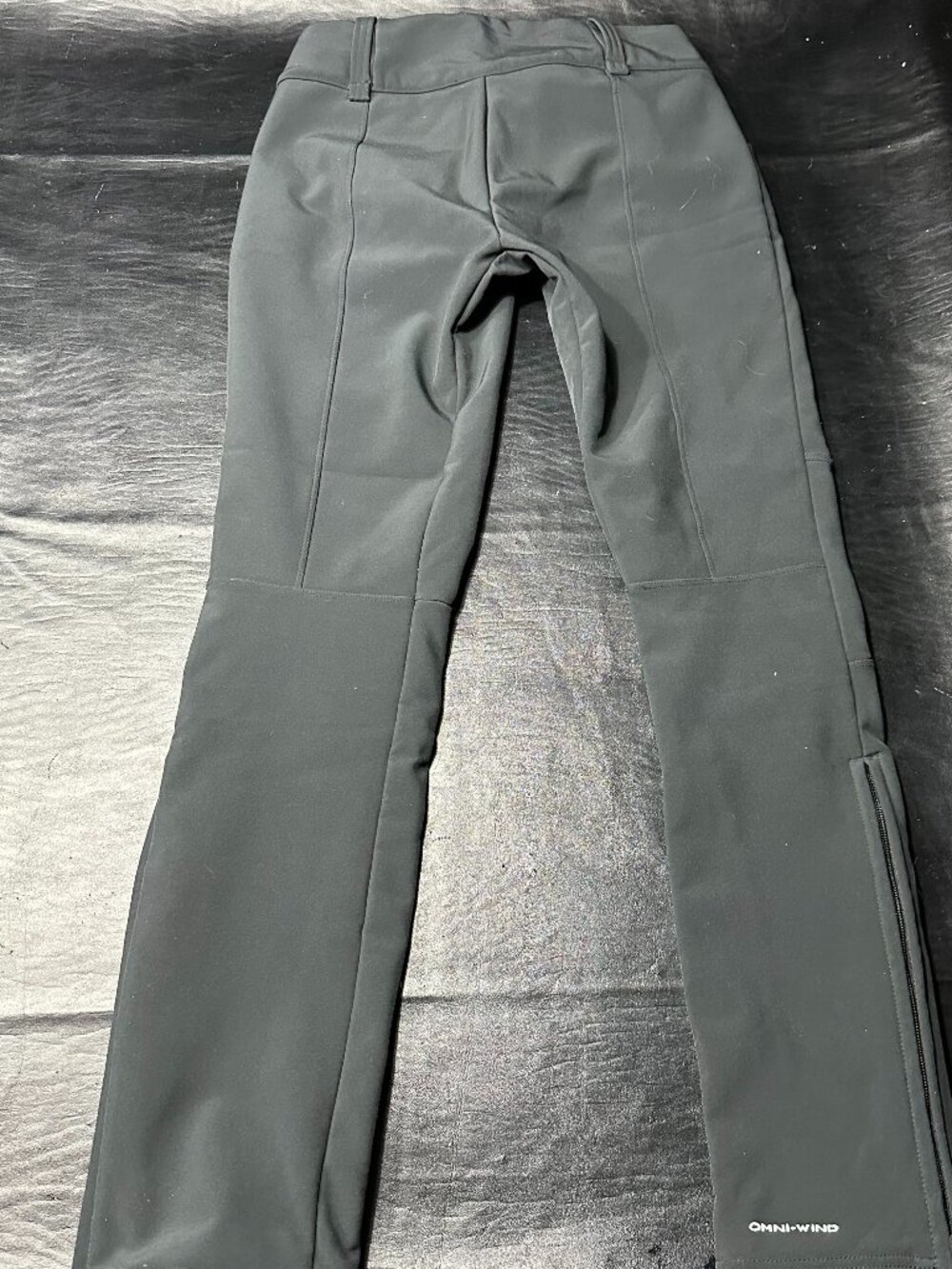 Women’s Columbia Slim Pull-On Pants - Picture 3 of 4